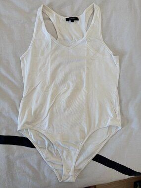 EUC Ambiance White V-Neck Racerback Bodysuit Size L